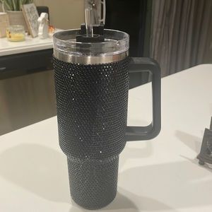 Black Rhinestone 40 oz tumbler